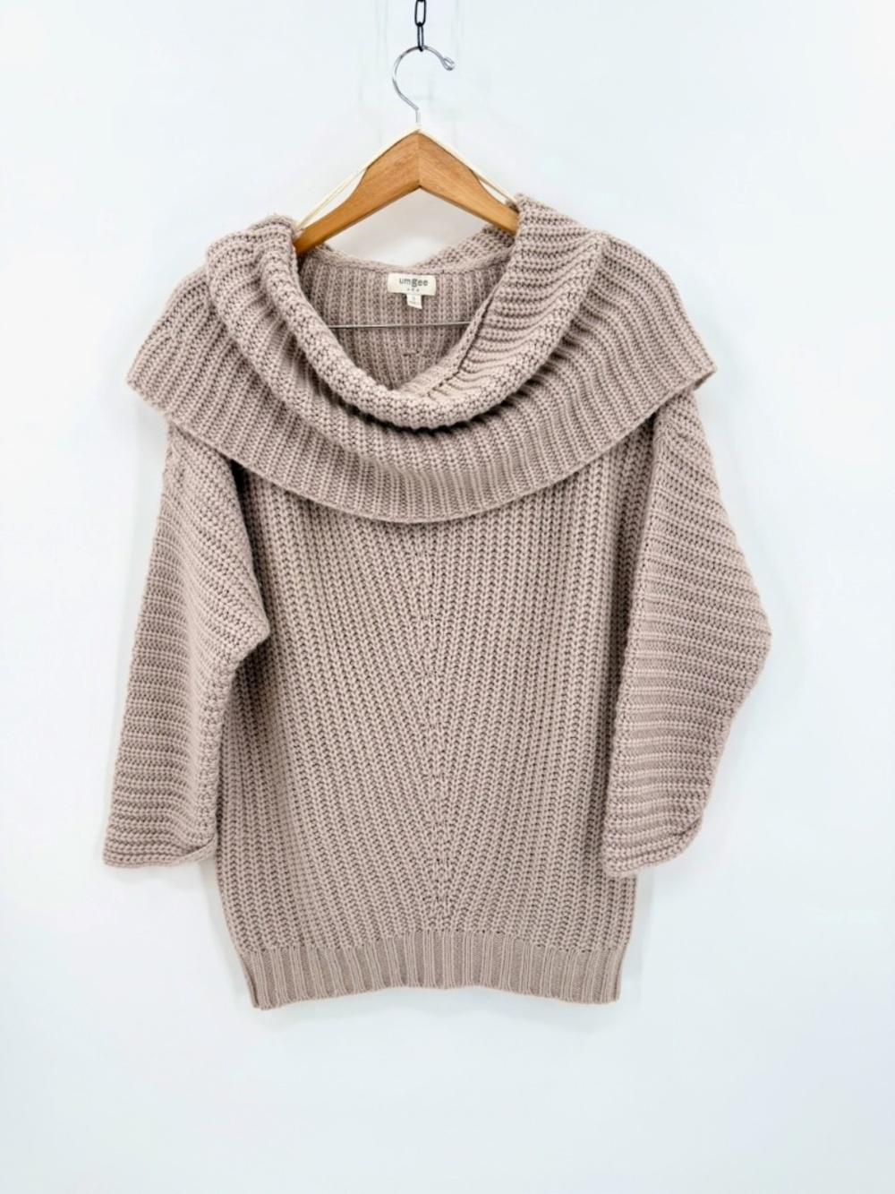 Umgee Cowl Neck Sweater Womens Small S Mauve Off Shoulder Chunky Knit Boho A1608